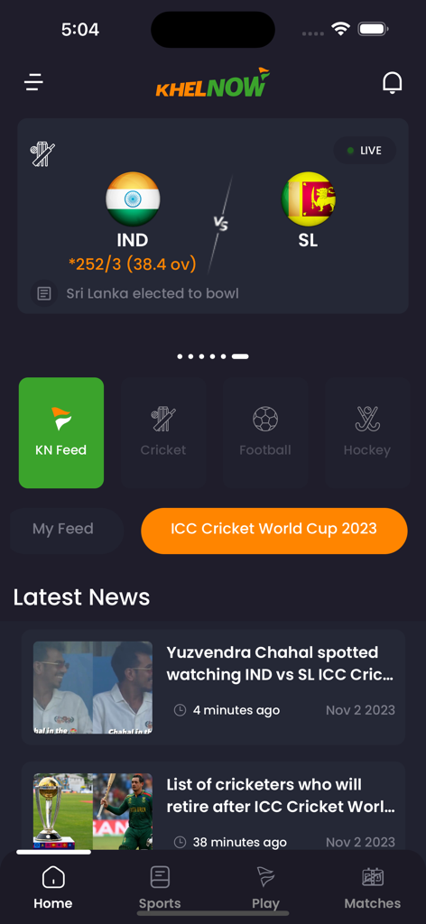 Mobile app interface of Khel Now showing live cricket score and sports news feed.