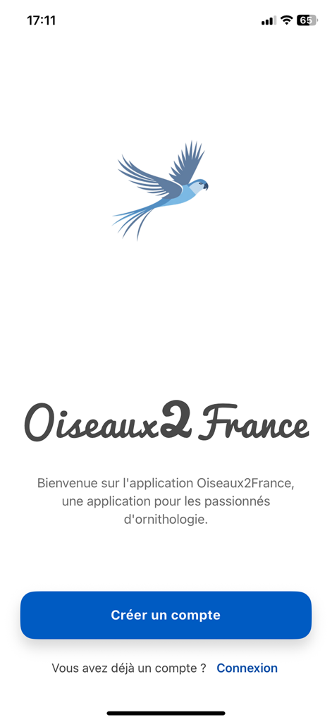Oiseaux2France - Welcome screen of the Oiseaux2France birdwatching social network app featuring a blue bird logo and a sign up button