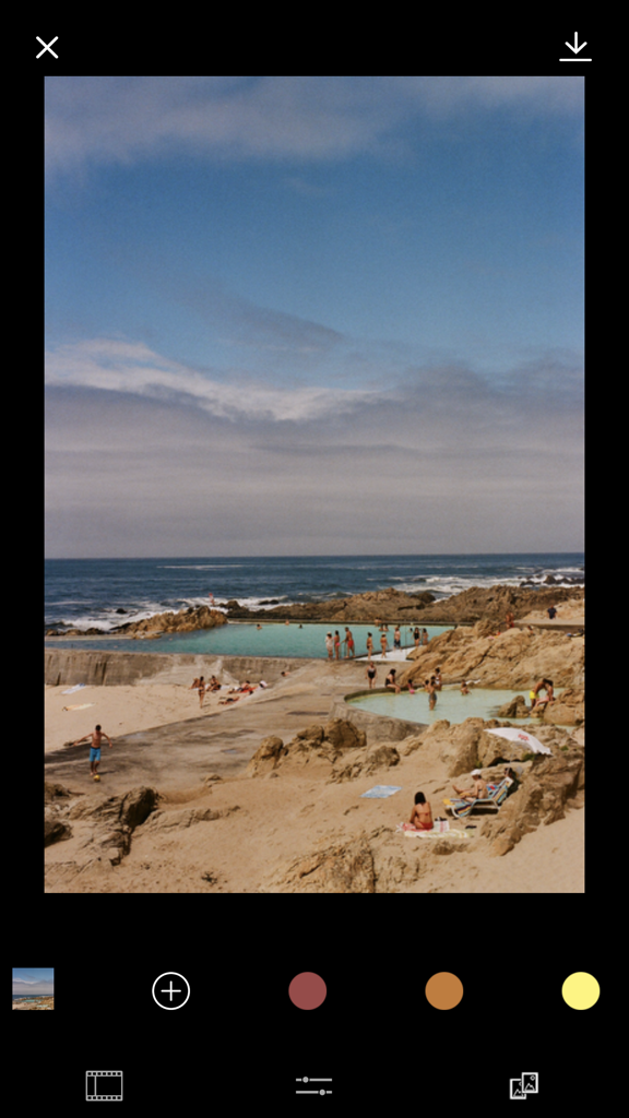 FILCA - Film Camera Filter - A beach photo with an analog film filter applied inside the FILCA app interface