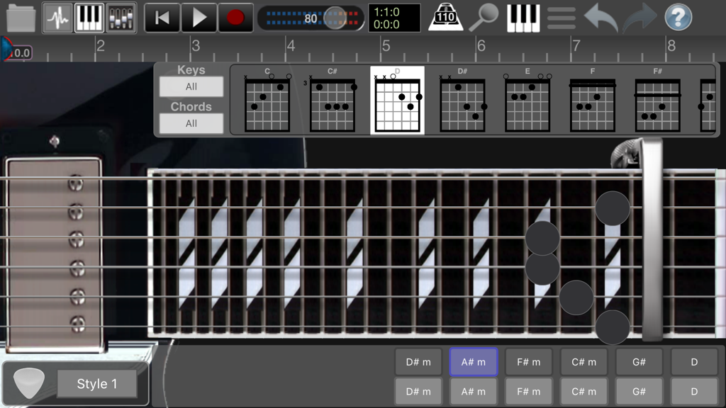 Interface de guitarra virtual no Recording Studio Pro apresentando um braço e diagramas de acordes