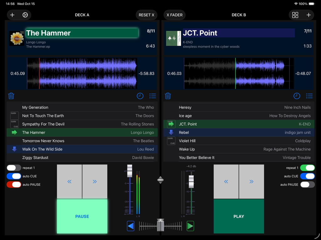 PlayBacker for iPad - Captura de pantalla de PlayBacker para iPad mostrando una interfaz de reproductor de audio de doble deck con formas de onda y listas de señales.