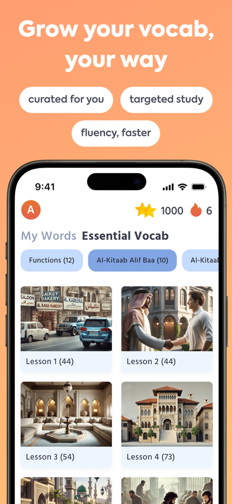 Playaling: Learn Arabic - 필수 아랍어 어휘 수업과 개인화된 학습 도구를 보여주는 Playaling 앱 인터페이스