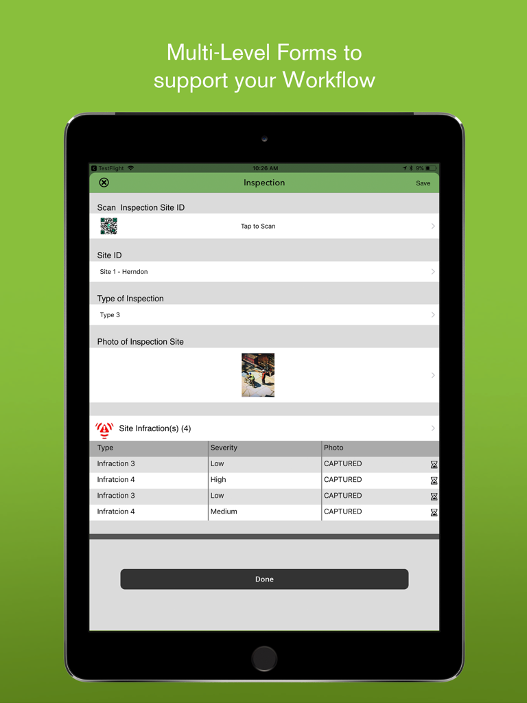 Ein Screenshot der iForm Kiosk-App auf einem iPad, der ein mehrstufiges Inspektionsformular mit Standortdaten und Verletzungstabellen anzeigt