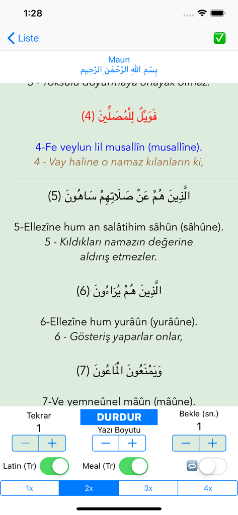 Interface of the Sure ve Dua Ezberletici app showing Maun Surah verses with Arabic text and Turkish translation