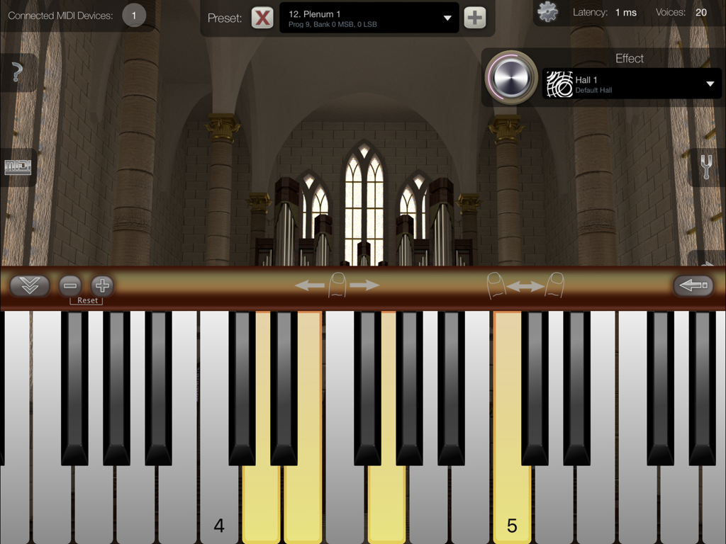 iCathedral Organ - Interfaz de iPad para iCathedral Organ que muestra un teclado de piano virtual y un fondo de interior de catedral.