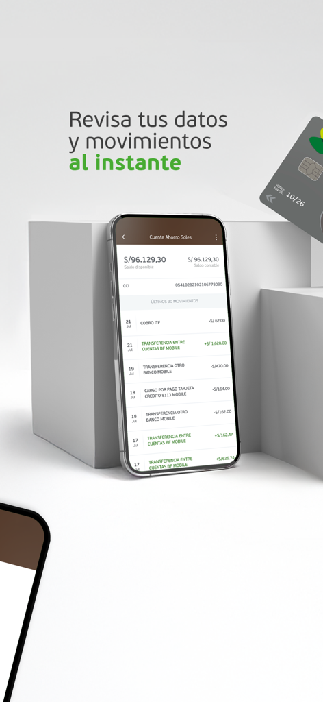 Smartphone-Bildschirm mit dem Kontostand des Banco Falabella Sparkontos und dem Transaktionsverlauf in Peru