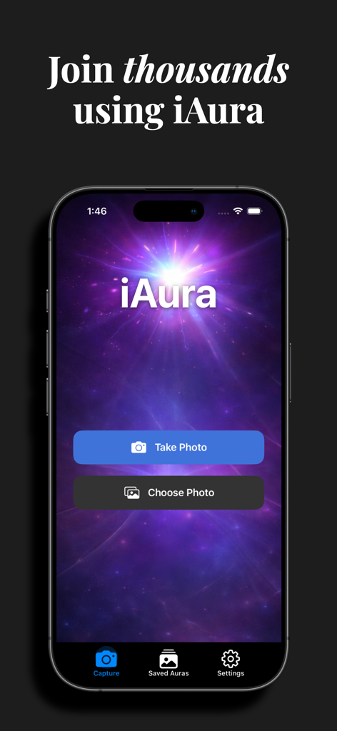 iAura aura energy mood reader - iAuraアプリのメインインターフェース、オーラエネルギーリーディングのために写真の撮影または選択ボタンが表示されている