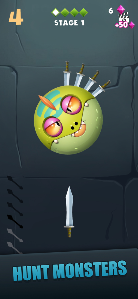 Treasure Masters - Jugabilidad de Treasure Masters mostrando una batalla contra un jefe monstruo con espadas