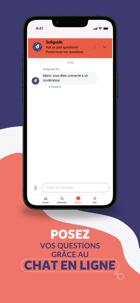 Soliguide - Smartphone screenshot of the Soliguide app showcasing the online chat support for social services assistance.