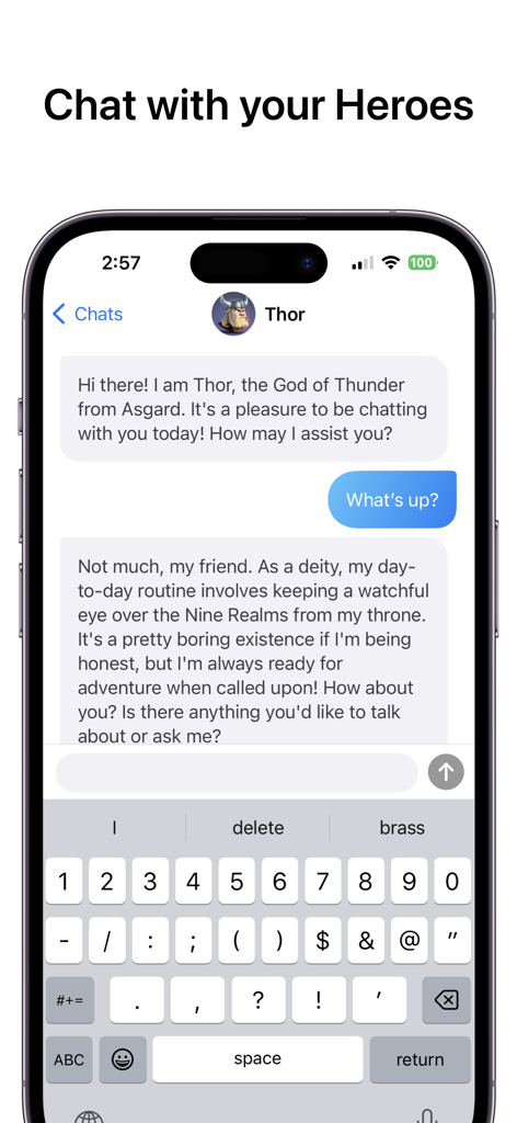 Une capture d'écran de téléphone mobile montrant une conversation avec une version IA du personnage Thor dans l'application Superchat
