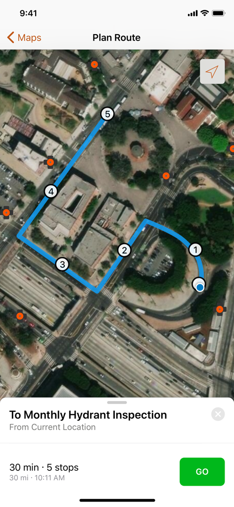 ArcGIS Navigator - Satellite map in ArcGIS Navigator showing a planned route with five stops for a hydrant inspection.
