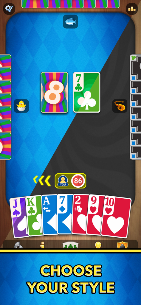 Crazy Eights: Card Games - Una schermata di gioco di Crazy Eights: Giochi di Carte che mostra carte colorate su un tavolo blu e nero con il testo Scegli il Tuo Stile