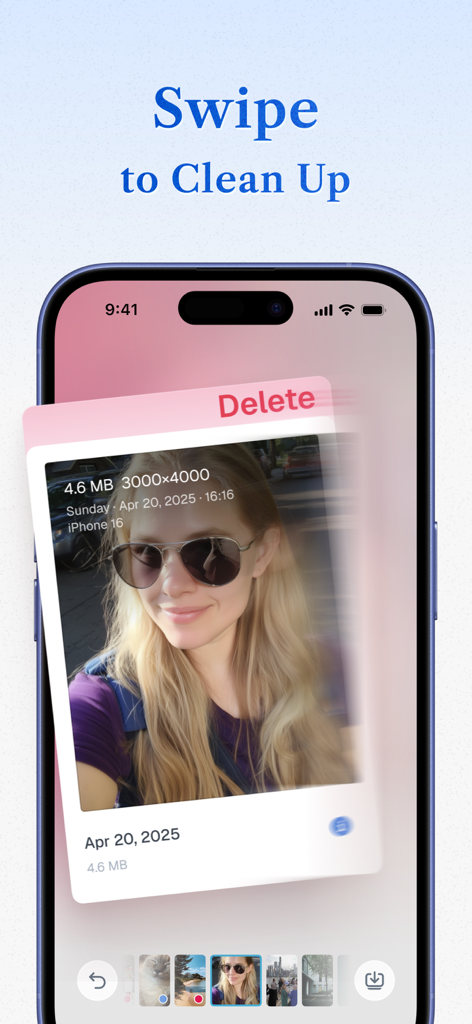 iPhone-Bildschirm zeigt die True Cleaner App mit einer Wischgeste zum Löschen von Fotos für eine schnelle Speicherbereinigung