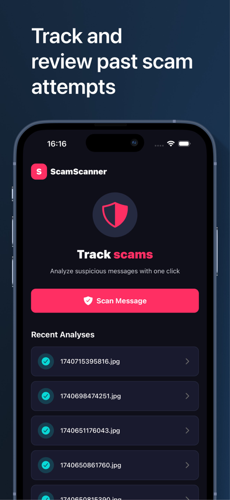 iPhone에서 최근 사기 분석 시도 목록을 보여주는 Scam Scanner 앱 인터페이스