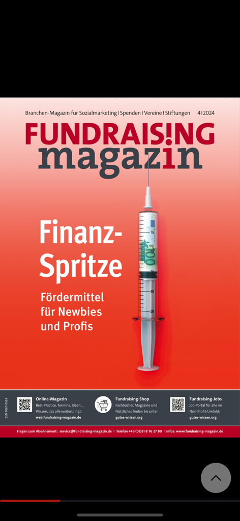Fundraising-Magazin - Cover of Fundraising-Magazin featuring a syringe filled with a 100 Euro bill and the headline Finanz-Spritze