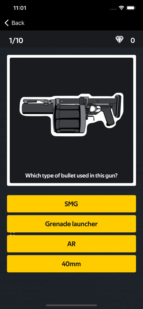 FF Diamonds Quiz & Wallpaper - Screenshot of the FF Diamonds Quiz app showing a weapon-related multiple-choice question with a grenade launcher icon.