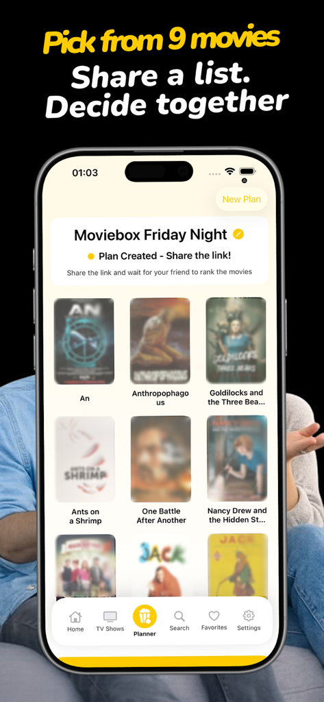 Smartphone-Bildschirm, der die MovieRulz Planner-Oberfläche mit einem Raster von neun Filmen und einem teilbaren Link zur Gruppenentscheidung zeigt