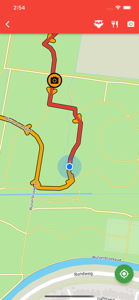Klompenpaden - Mobile app map interface showing a rural walking trail with GPS navigation and points of interest