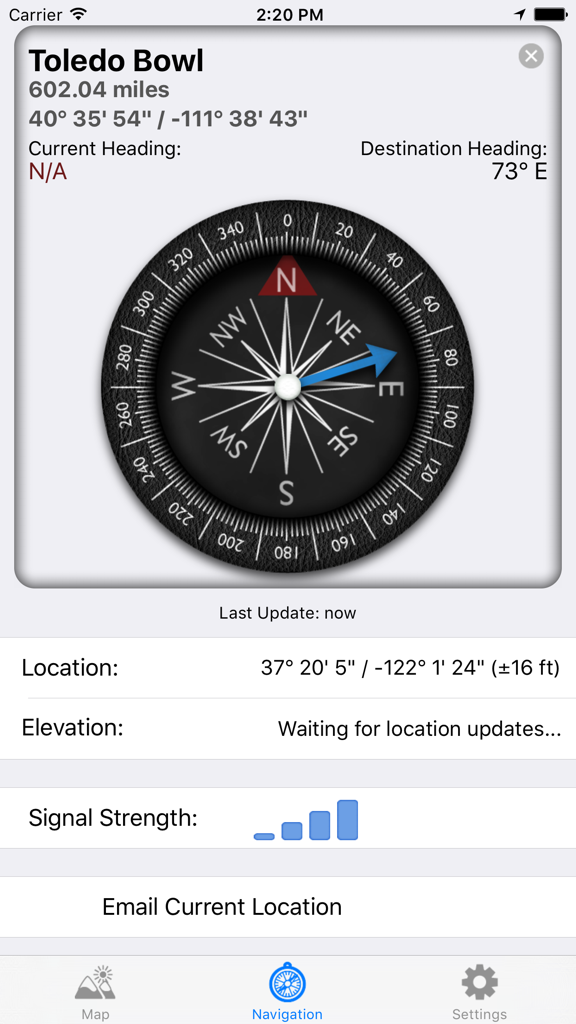 Wasatch Backcountry Skiing Map - Navigationsbildschirm mit einem digitalen Kompass und einem Zielpfeil, der auf den Toledo Bowl in der Wasatch Backcountry Skiing App zeigt.