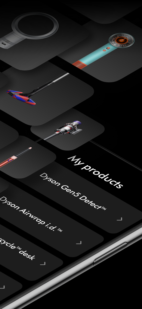 Écran de smartphone affichant l'application MyDyson, la liste « Mes produits » présentant divers appareils intelligents Dyson.