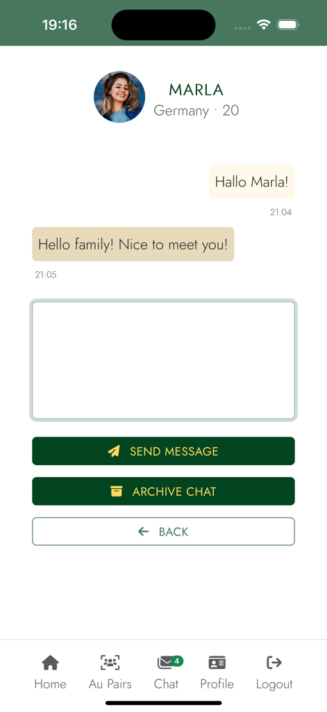 Premier Au Pair - In-app messaging screen between a host family and an au pair candidate.