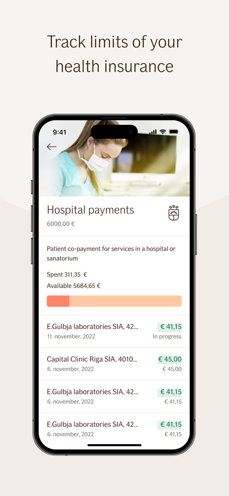 Schermata dell'app If Mobile Baltics che mostra i limiti dell'assicurazione sanitaria e la cronologia dei pagamenti ospedalieri su uno smartphone.