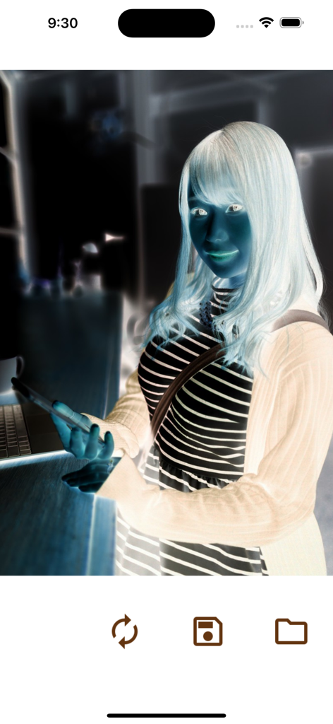 Simple Negative Image - Photo & Video App | MWM