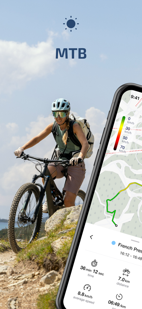Una mujer haciendo ciclismo de montaña con un smartphone mostrando estadísticas de recorrido y un mapa GPS