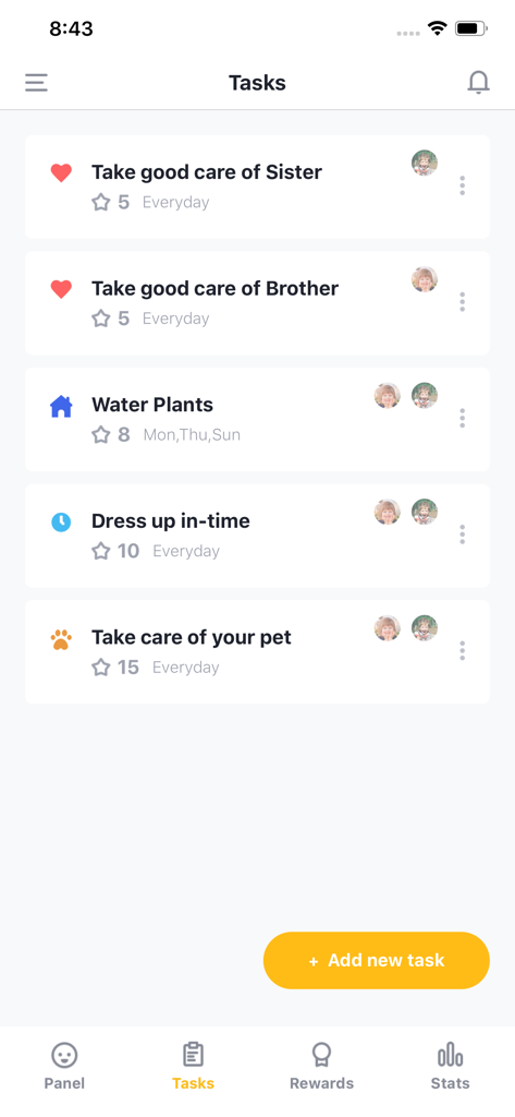 Child Rewardアプリのユーザーインターフェース。子供向けのカスタマイズ可能な家庭のタスクリストとポイント報酬が表示されています。