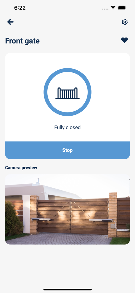 wBox by blebox.eu - Interface of the wBox app showing remote control and camera preview for a home front gate