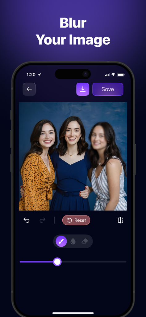 Remove People from Photo: RPQ - Ein Screenshot der RPQ-App, der das Werkzeug „Bild weichzeichnen“ zeigt, mit dem eine Person auf einem Foto zur Wahrung der Privatsphäre weichgezeichnet wird