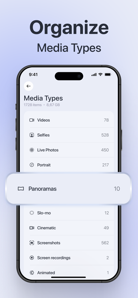 Pantalla de la aplicación Cleaner Plus que muestra diferentes tipos de medios como videos y selfies para la organización del almacenamiento