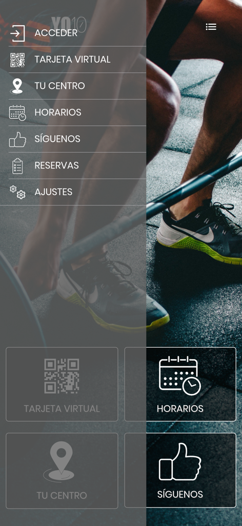 Acceso YO10 - Acceso YO10 app home screen showing virtual membership card and club schedule options
