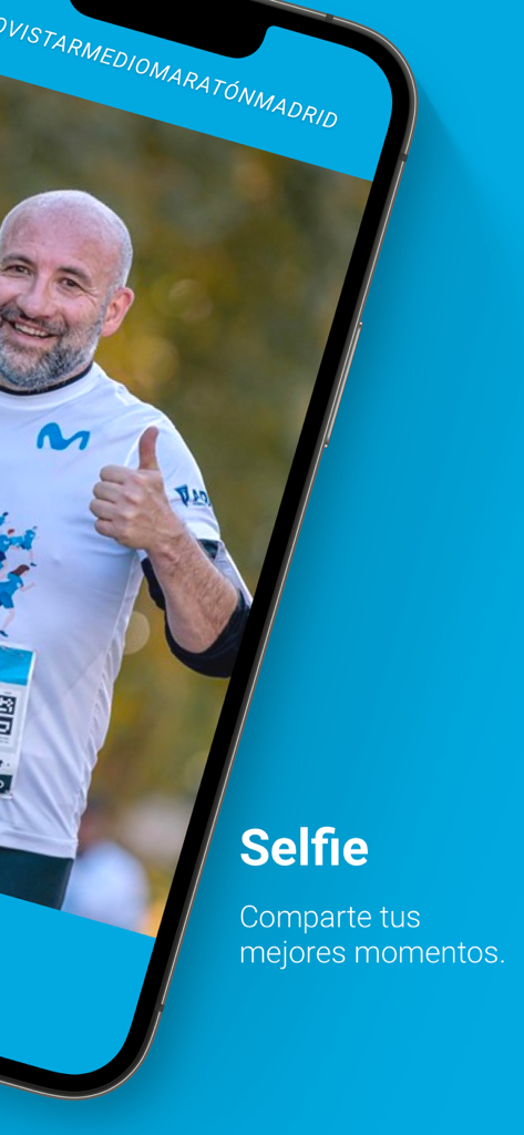 Mobile App-Bildschirm, der einen Läufer mit erhobenem Daumen und einer Selfie-Sharing-Funktion für den Madrider Halbmarathon zeigt