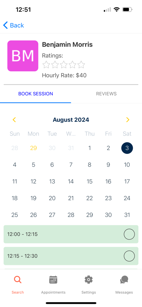 MTutor - Interfaz de reserva de tutor en la aplicación MTutor que muestra un perfil de tutor para Benjamin Morris con su tarifa por hora y un calendario para reservar sesiones.