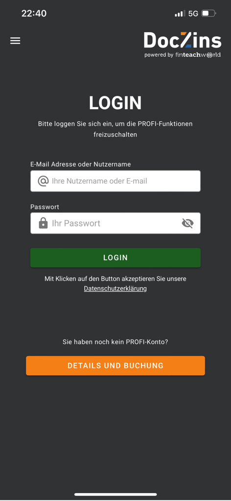 Login screen for the DocZins professional financial calculator app