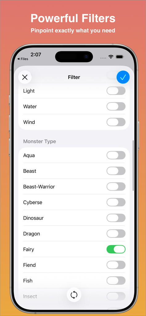 Una pantalla de aplicación móvil que muestra filtros de búsqueda avanzados para cartas de YuGiOh por atributo y tipo de monstruo.