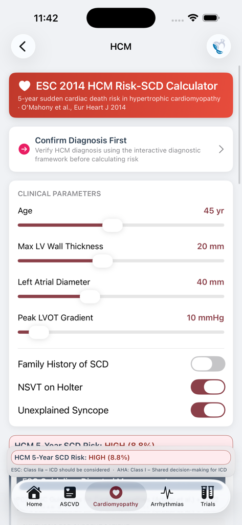 CardioGenetics - Interface of the CardioGenetics app showing the ESC 2014 HCM Risk-SCD Calculator with clinical parameters and a high risk result.