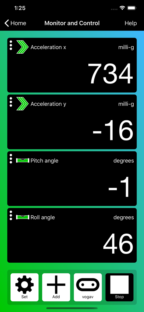Interface de monitorização e controlo do app micro:bit exibindo dados de sensores em tempo real para aceleração e rotação.