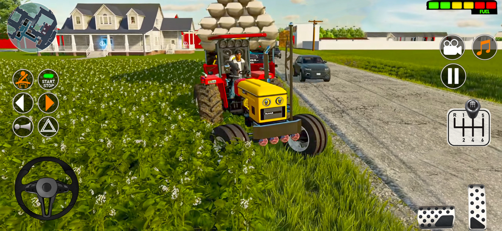 Un tractor amarillo transportando sacos de carga a través de un campo verde en un juego de simulación de agricultura.