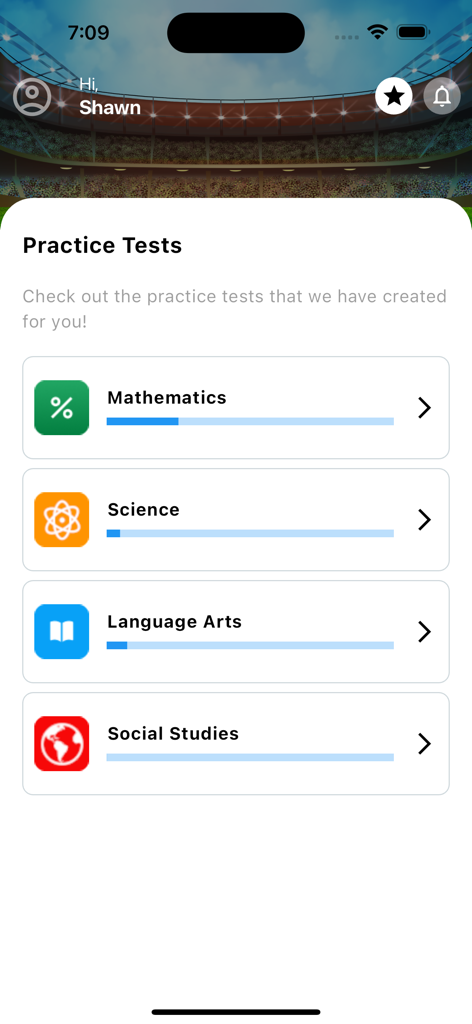 EduHub studySmart - Schermata della categoria dei test di pratica di EduHub studySmart che mostra Matematica, Scienze, Lingua Inglese e Scienze Sociali.