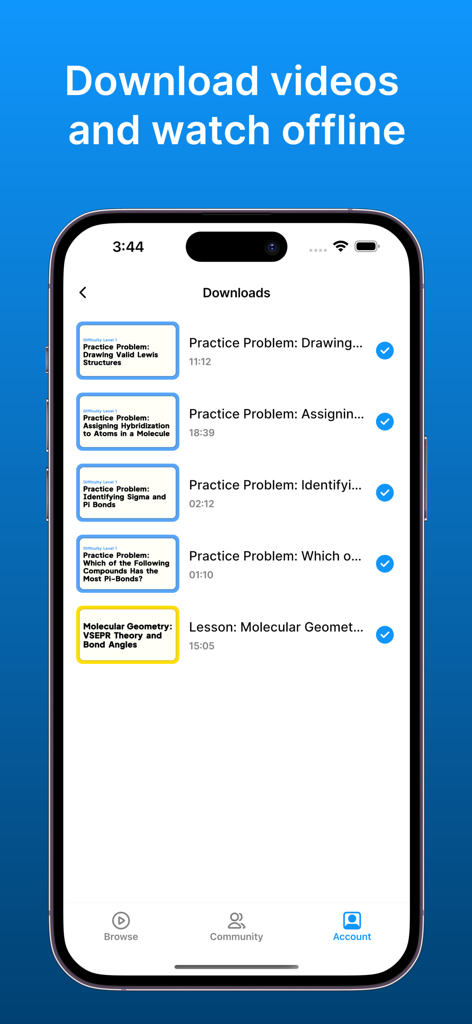 Interface do aplicativo Chemmunity mostrando uma lista de problemas práticos e aulas em vídeo de química orgânica baixados para estudo offline