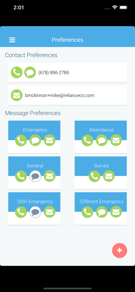 Schermata delle impostazioni per le preferenze di contatto e messaggi nell'app SchoolMessenger
