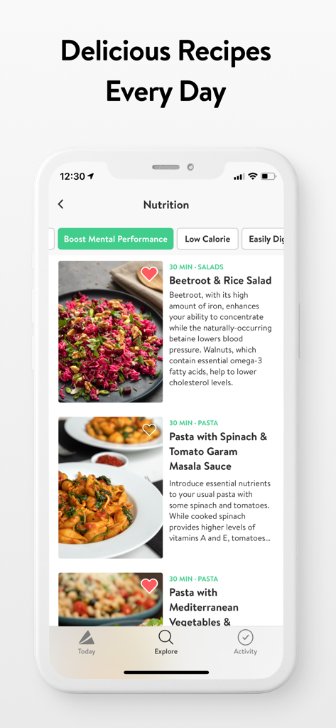 Asana Rebel: Get in Shape - Pantalla de nutrición de la aplicación Asana Rebel que muestra recetas saludables como ensalada de remolacha y pasta con espinacas