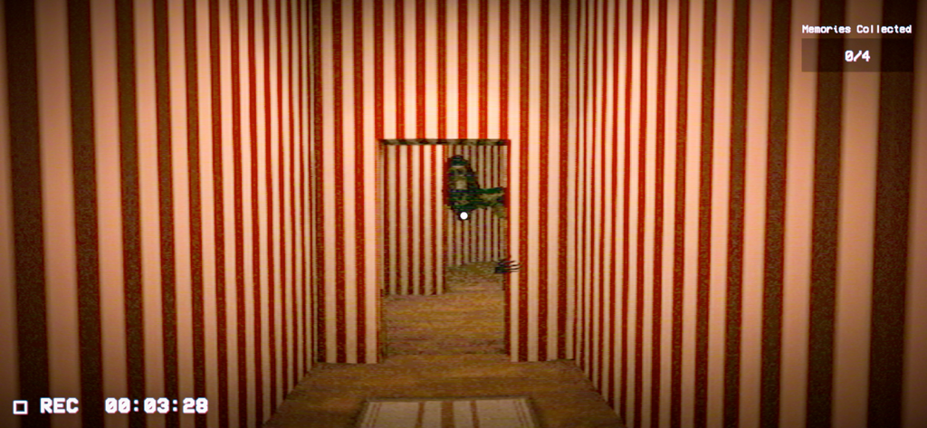 The Obelisk: Home Horror Game - Captura de pantalla estilo VHS granulado de un pasillo a rayas en el juego de terror The Obelisk