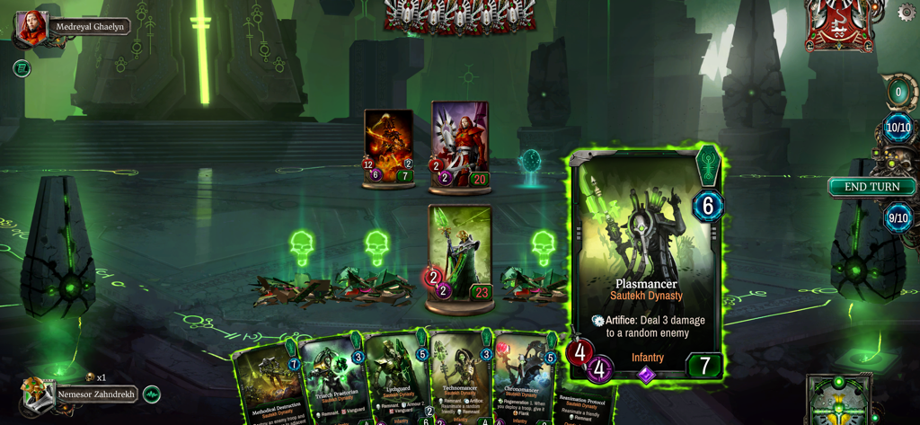 Warhammer 40,000: Warpforge - Uma batalha de cartas digital em Warhammer 40,000 Warpforge com a carta Necron Plasmancer e o deck Sautekh Dynasty