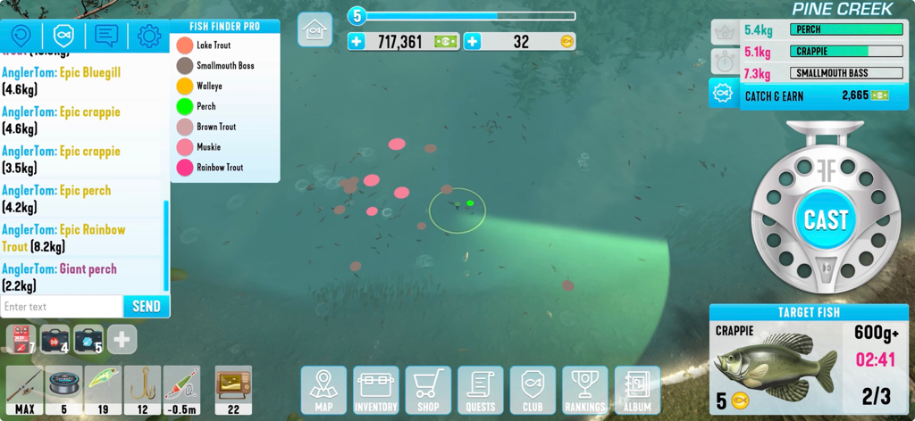 Fishing Friends 3D - Big Catch - Captura de pantalla del juego de Fishing Friends 3D que muestra el sonar localizador de peces y la interfaz de usuario en Pine Creek