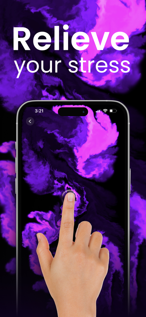 Una persona usando su dedo para interactuar con simulaciones de fluidos púrpuras y rosas en la pantalla de un teléfono inteligente para aliviar el estrés