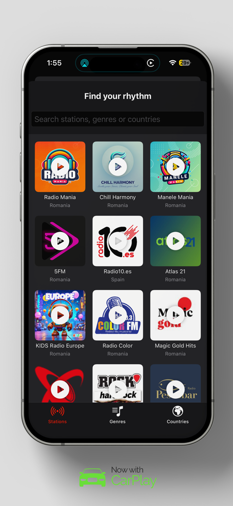 Radio Mania (Sound Hub) - Captura de pantalla de la aplicación Radio Mania que muestra una cuadrícula de estaciones de radio seleccionadas y un banner de integración con CarPlay en la parte inferior.