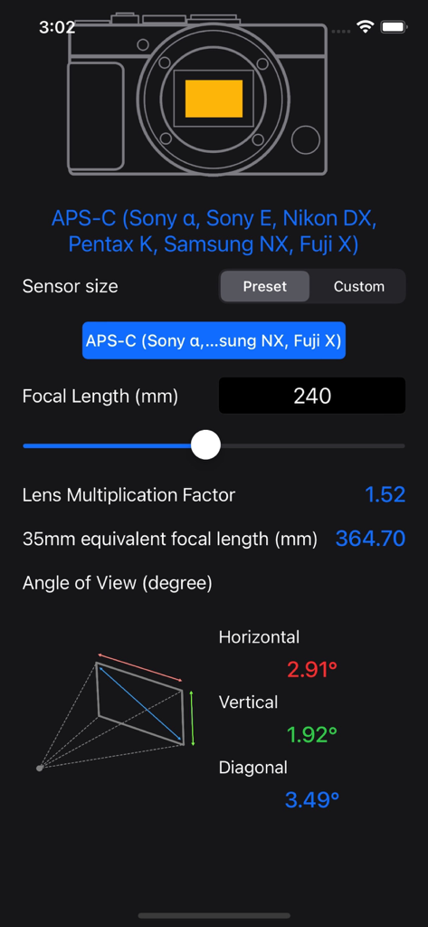 APS-Cセンサー設定と35mm換算焦点距離計算を示す焦点距離計算機アプリのインターフェイス